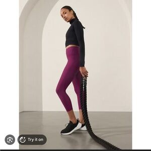 💟Athleta Interval Stash 7/8 in Plum